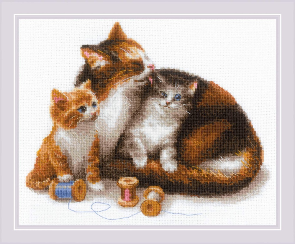 Набор для вышивания крестом «Кошка с котятами»