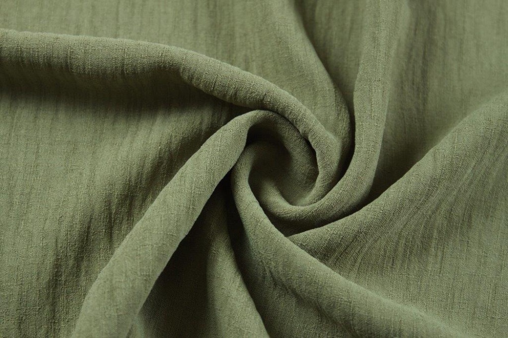 Блузочная однотонная Balenciaga    (7, зеленый)