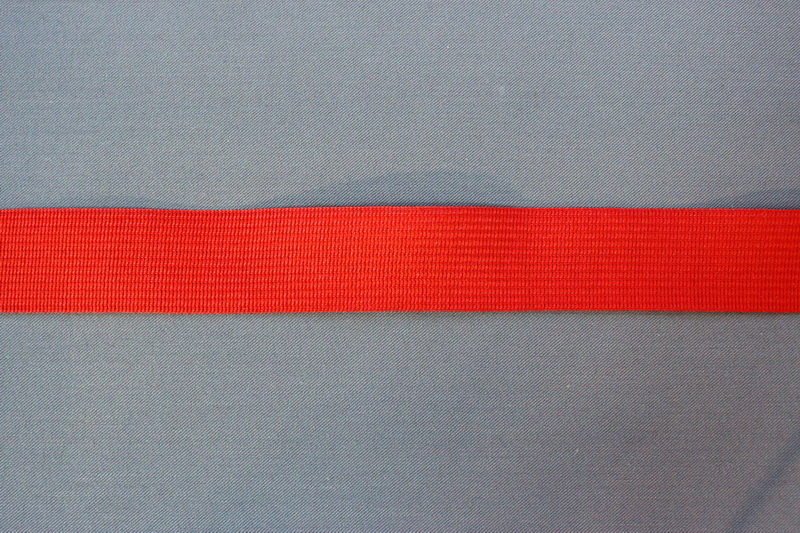 Лента окантовочная 2,2см (7, красный)