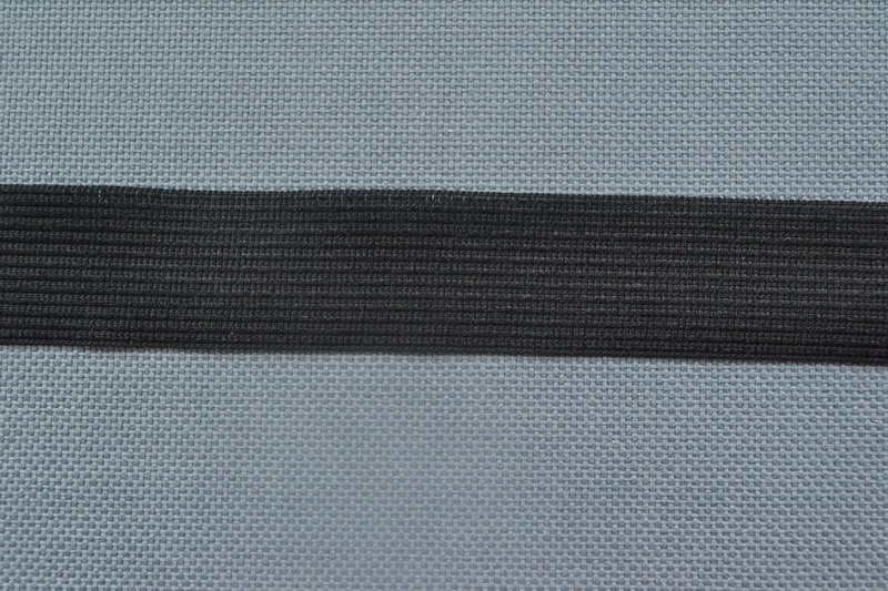 Лента окантовочная 2,2см (1, черный)