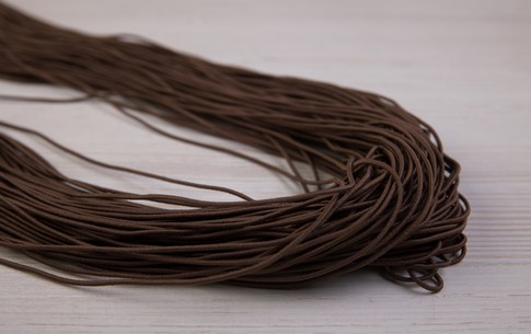 Резина шляпная 1,5мм цветная  (04, т.коричневый)