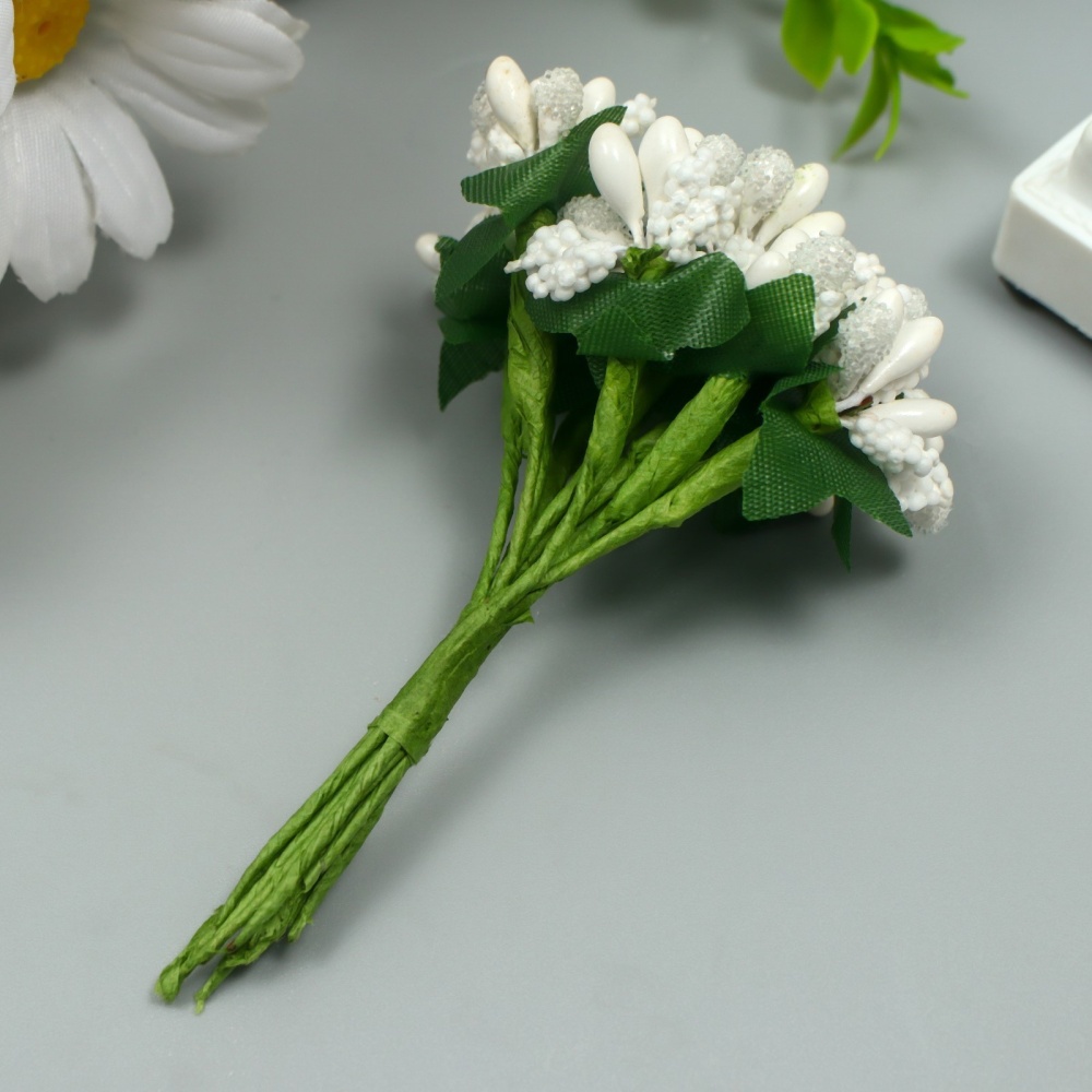 Цветы для декорирования "Соцветие" белоснежный  8,5 см (1 букет=12 цветов)