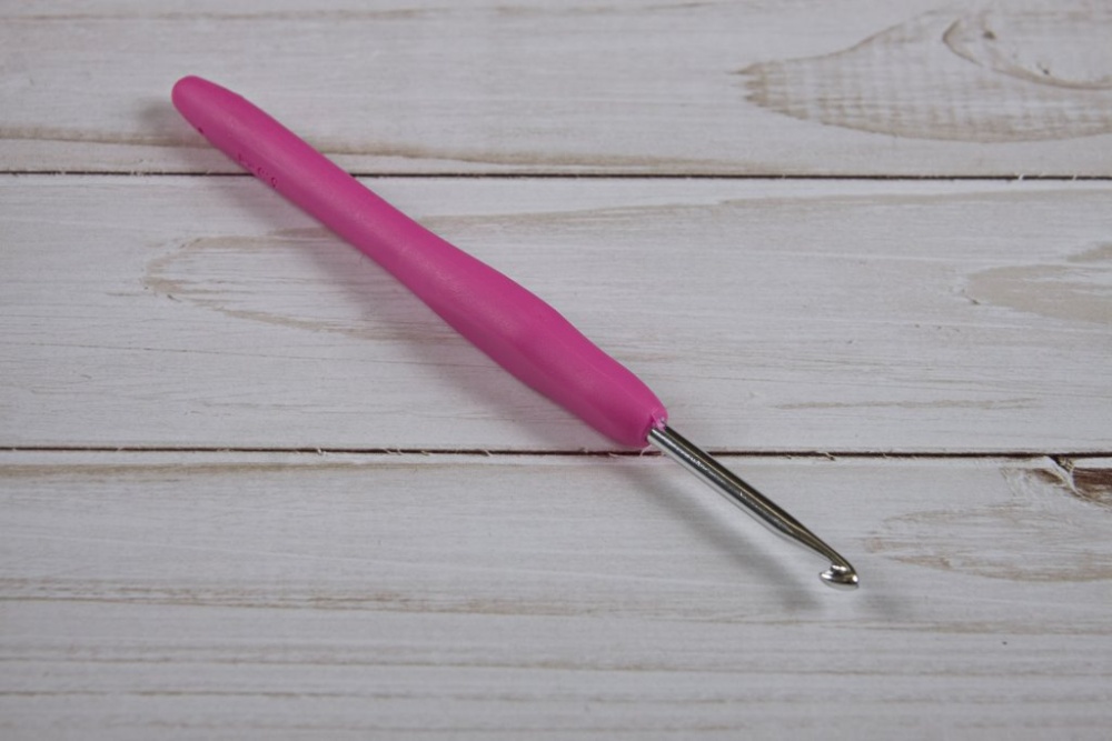 Крючок KAO(S)/3.5 вязальный односторонний алюминиевый с силиконовой ручкой 3,5мм