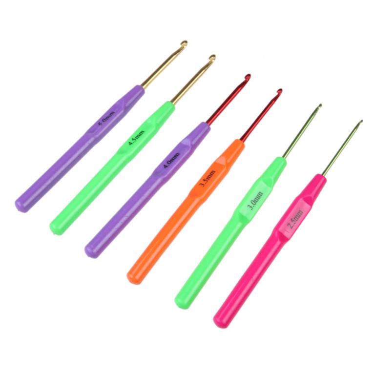 Набор крючков для вязания, односторонних алюминиевых с пластиковой ручкой №2190 (6штук)