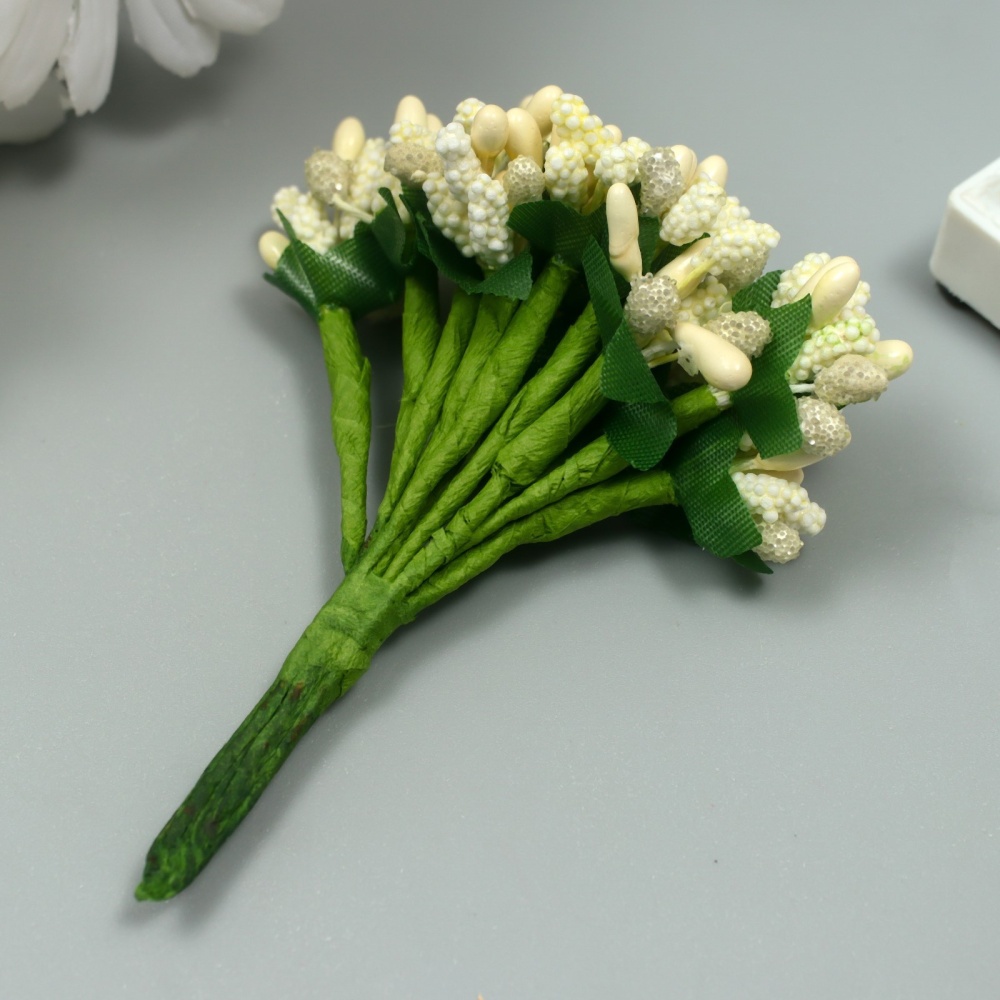 Цветы для декорирования "Соцветие" сливочный 8,5 см (1 букет=12 цветов)