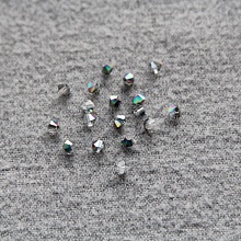 Бусинки стразы декор. 4мм ромб Diamond (уп=5шт) 8246 (3, голограмма)