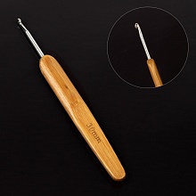 Крючок для вязания с деревянной ручкой (№3,0)